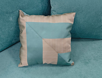 Подушка декоративная малая